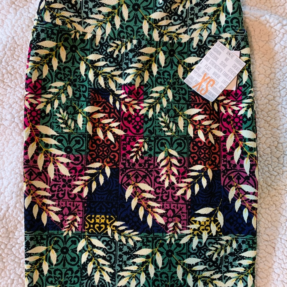 LuLaRoe Cassie